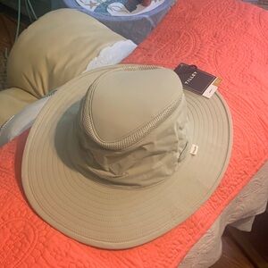 Tilley Airflo hat 7 7/8 xxl